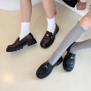 랜드라 러그솔 발편한 미들통굽 프리미엄 페니로퍼 여성로퍼 4cm