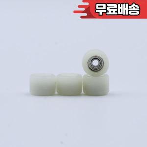 ABEC 7 베어링을 사용하는 미니 모양 우레탄 지판 바퀴 65D 경도