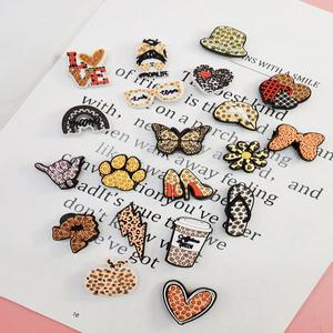 오리지널 레오파드 스타일 신발 참, 재미있는 패턴 버클 액세서리, DIY 여성 나막신 장식품, 신발 장식, 성인 어린이 선물
