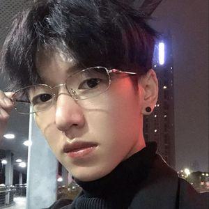 금테 안경 대두 패션 빅사이즈 수입 명품 여자 안경태