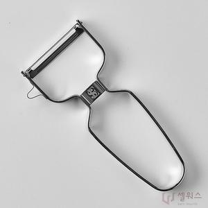 스텐 야채필러 무우 당근 감자 껍질 벗기기 칼 채칼