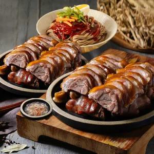[족발세트] 황기순살 냉장족발300g 2팩+비빔막국수2세트+새우젓소스2