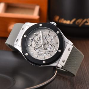 Hublot 클래식 퓨전 쿼츠 시계 [세금포함] [정품] 다이얼 41mm 명품시계 패션시계 손목시계 2994688 157201