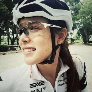 축구고글 사이클링 선글라스 TR90 스포츠 변색 안경 남성 여성 MTB 도로 자전거 무테