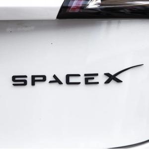Tesla Model 3 X Y S 문자 테일 문자 라벨 엠블럼 자동차 액세서리 스티커 로고 엠블럼 아연 합금 SPACEX 용 Spacex 스티커