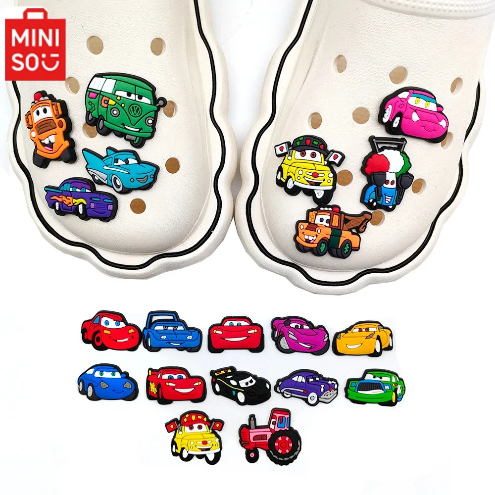 MINISO 디즈니 20 종류의 자동차 나막신 샌들 장식용 신발 참 신발 액세서리 참
