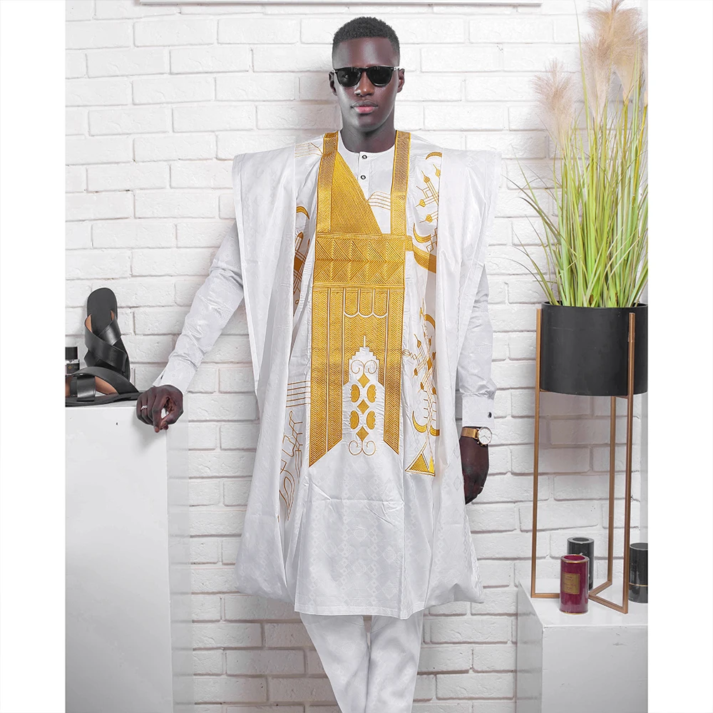 남자를위한 새로운 아프리카 옷 Dashiki 전통 복장 가운 자수 탑 바지 정장 Bazin 이슬람 웨딩 파티 의류