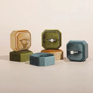 코듀로이 반지 상자 5x5x4cm 결혼식 및 약혼을위한 작은 크기 4 색 자리 육각형 플란넬 반지 보석 상자