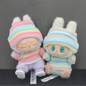 Labubu 의류 세트 귀여운 핑크 앉아 파티 하트 비트 마카롱 웨어러블 의류 모자 세트 캐주얼 솔리드 컬러 디자인 의류