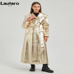 Lautaro 가을 엑스트라 롱 골드 반짝 이는 특허 Pu 가죽 트렌치 코트 여성용 싱글 브레스트 럭셔리 디자이너 오버 코트 2024