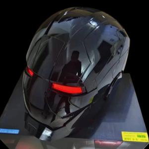 2025 최신 아이언맨 Mk5 블랙 헬멧 자동 음성 제어 어벤져스 Mk5 코스프레 LED 조명 장난감 포함 아이언맨 헬멧 선물