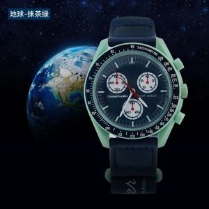 패션 트렌드 여성용 시계 Swatch Black Snoopy 럭셔리 브랜드 남성용 시계 플라스틱 케이스 타이밍 Moon Exploration Planet Watch