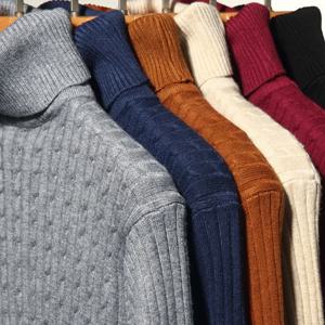 새로운 남성 터틀넥 스웨터 가을 니트 스트라이프 streetwear 따뜻한 긴팔 풀오버 솔리드 컬러 기본 스타일 캐주얼상의