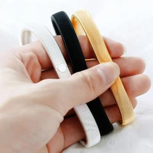 1PC 남여 신축성있는 금속 슬리브 가터 셔츠 슬리브 홀더 Anti-Slip Mens 탄성 팔 밴드 스트레치 완장 셔츠 슬리브 홀더
