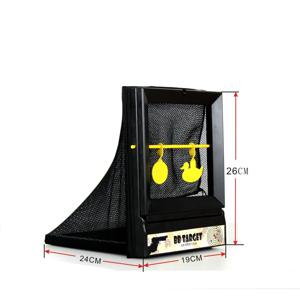 내부에 스피너 타겟이 포함된 플라스틱 BB 및 Nerf 소프트 총알 트랩 타겟에는 종이 타겟이 함께 제공됩니다.
