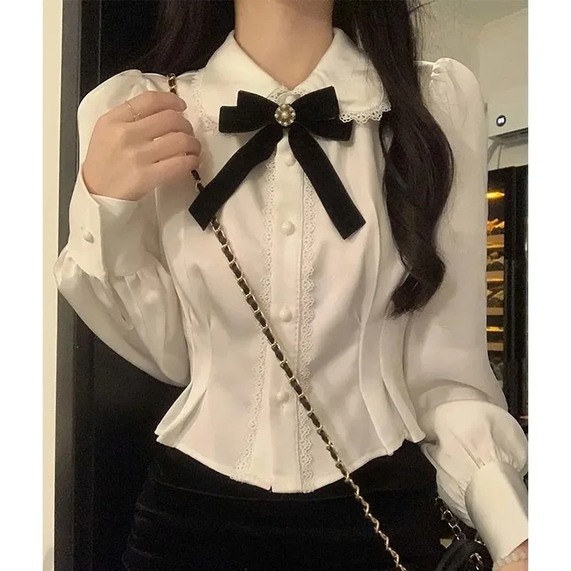 화이트 보우 셔츠 여성 스위트 프레피 카와이 레이스 패치 워크 블라우스 로리타 한국어 우아한 피터팬 칼라 긴 소매 자르기 탑