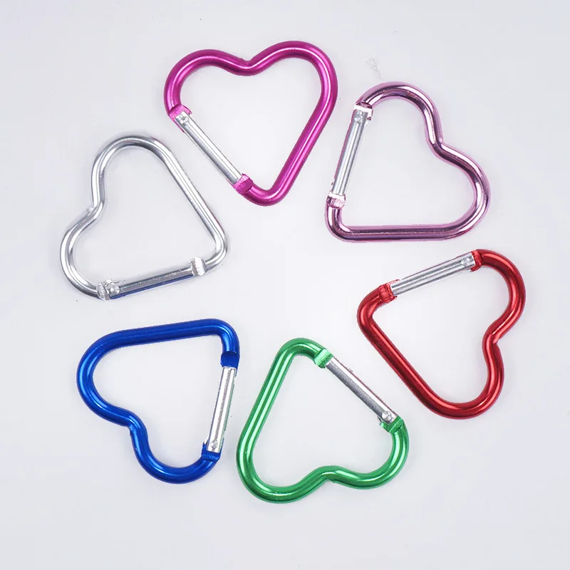 1 Pcs 하트 모양의 알루미늄 Carabiner 열쇠 고리 클립 야외 열쇠 고리 후크 물병 교수형 버클 여행 키트 액세서리