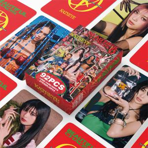 60 + 32 개/대 Kpop 아이돌 KATSEYE 새 앨범 BEAUTIFULCHAOS Lomo 카드 Daniela Lara Megan Manon Photocards 스티커 팬 선물