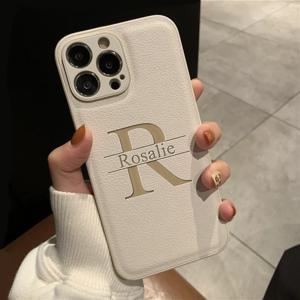 iPhone 16 15 14 13 12 11 Pro Max Plus 큰 글자 레이저 조각 가죽 커버 용 맞춤형 이니셜 이름 케이스