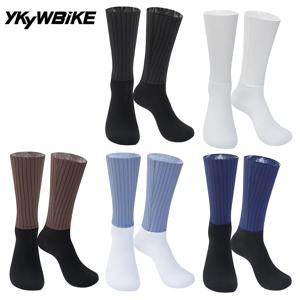 YKYWBIKE 사이클링 양말 에어로 스트라이프 공기 역학적 패브릭 도로 자전거 양말 MTB 자전거 양말 반사 프로 팀 스포츠 양말