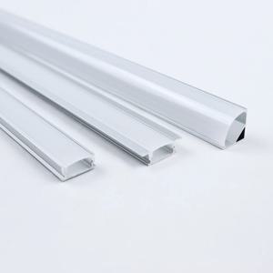 2-35 개/몫 LED 알루미늄 프로파일 0.5 메터/개 U/V/W 모양 코너 5050 2835 LED 스트립 바 램프 채널 홀더 화이트/블랙 커버