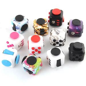 Fidget 감압 장난감 인피니티 스트레스 큐브 Antistress Toys 안티 스트레스 어린이 성인을위한 안티 스트레스 게임 안티 스트레스 불안