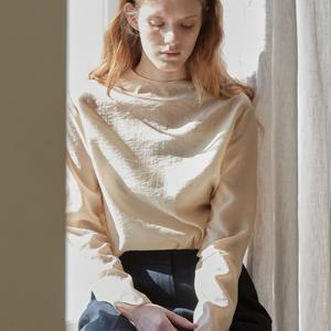 [비뮤즈맨션] Mock neck sheer top - Beige [BE25SSTP005BE]