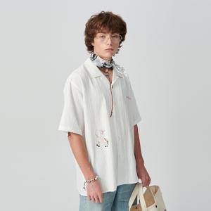 [최초가 118,000원] [COLLECTION LINE] 핸드 메이드 디테일 오픈 카라 반팔 셔츠 화이트
