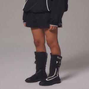 RUNNING TRACK NYLON SHORTS_BLACK