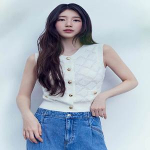 [게스] 여성 [SUZY]나시 스웨터 가디건YP2S2673