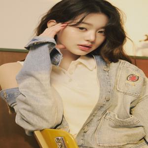장원영착용 여성 데님 워크웨어 자켓 T32F1NJC41TWT1