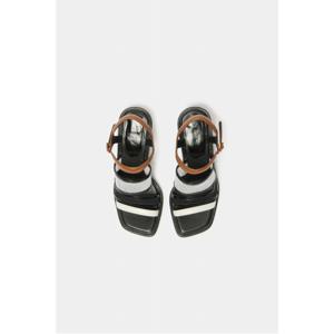 [정상가 348,000원] 메쉬 컬러 샌들(black)_DG2AM25039BLK