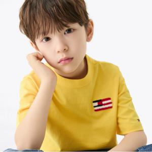 타미힐피거 부클 플래그 자수 티셔츠 (T42F1KKO520BT1ZGQ)