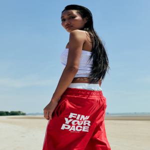 Line Point Pin Tuck Cotton Pants_Red