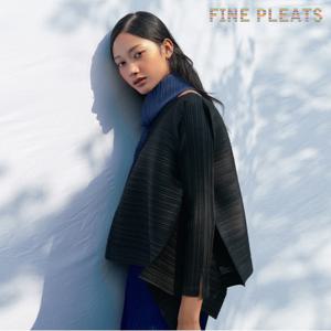 [FINE PLEATS] 피네 플리츠 긴팔 날개 탑 블랙