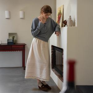 DA_Stitch lace heavy long skirt_2color