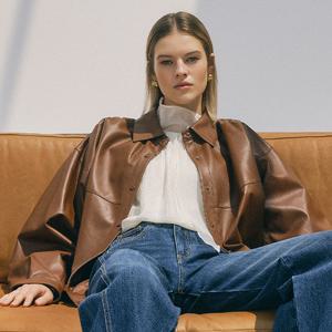바니스뉴욕 25FW 이태리 램스킨 글로스 보머 자켓
