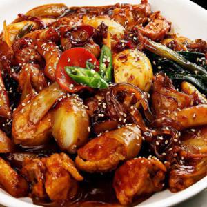 가마솥 솥뚜껑 간장 찜닭 1kg x 2팩 (총 2kg)+선착순 카스테라 벌집껍데기 국내산 닭고기