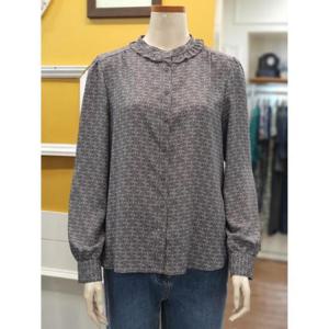 BCBG 세이브존01 B프린트 간절기 블라우스 B4C8B421