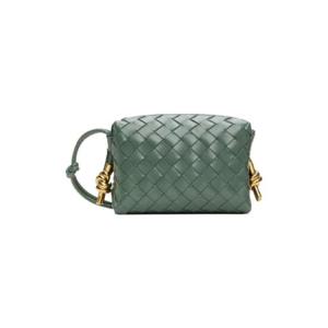 25 FW Bottega Veneta 여성 그린 미니 루프 카메라백 241798F048014