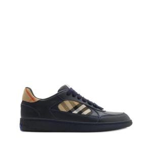 Burberry Sneakers 8110338X