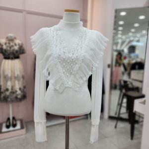 [샤틴]빅프릴 시스루배색 니트블라우스S232B991A03
