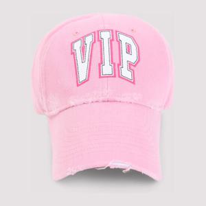 발렌시아가 핑크 자수 VIP 레터링 디스트레스 캡 837021 410B2