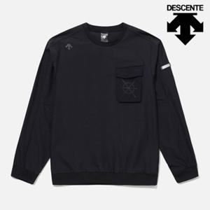 [데상트]데상트 듀얼리스 가슴 포켓 우븐 맨투맨 SP121DWH22BLK0