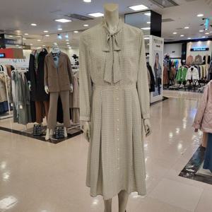 [BCBG] 비씨비지 봄24 카미유프린트 원피스 B4A2O616