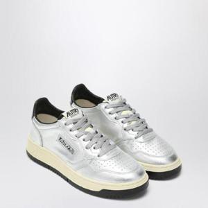 AUTRY Sneaker Medalist in silver leather AULWPA04RAUTRY-PA04