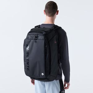 [데상트공식] 트레이닝 벌키 백팩 (55L) SQ323TBP71