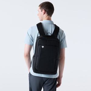 [데상트공식] 커뮤터 백팩 (23L) SQ323UBP71