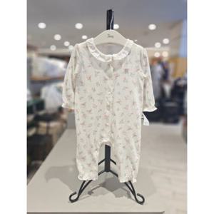 [에뜨와HU] 벨리아우주복 07S517582 (CREAM) 신상품 현대울산