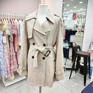 [샤틴]더블버튼 하프 트렌치 코트S243C701A_JK